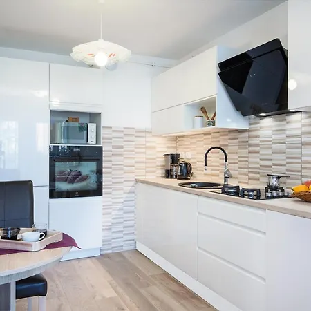 Apartment Family Noela In The Sea Area *