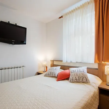 Apartment Family Noela In The Sea Area Pula